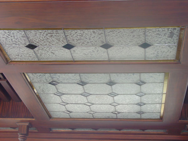 Bar 187 (12)