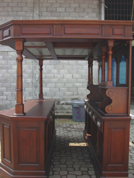 Bar 210 (54)
