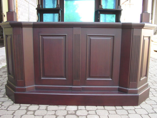 bar 215 (13)