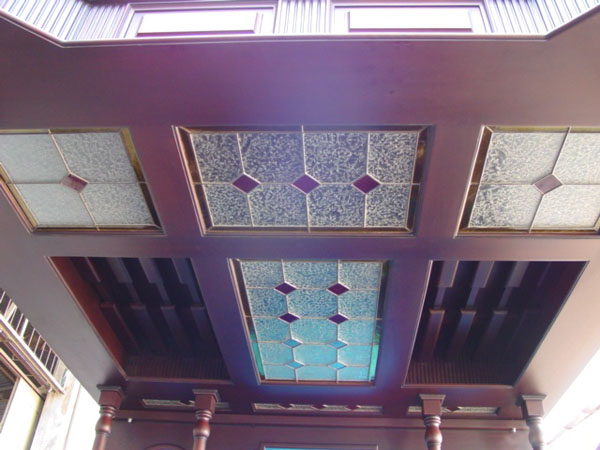 bar 215 (19)