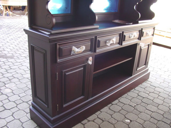 bar 215 (25)